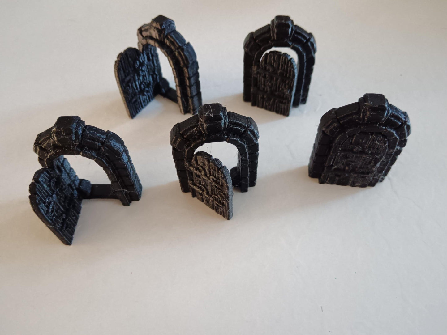 Kit Éboulis et Portes pour Plateau 3D HeroQuest – 6 Petits + 2 Grands Éboulis + 5 Portes – Impression 3D Peinte à la Main Fabriqué en France - 3Dpaint Game